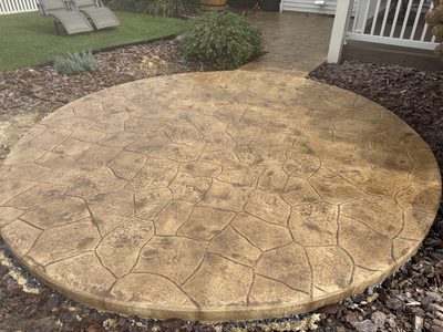 Stamped Round Hot tub pad